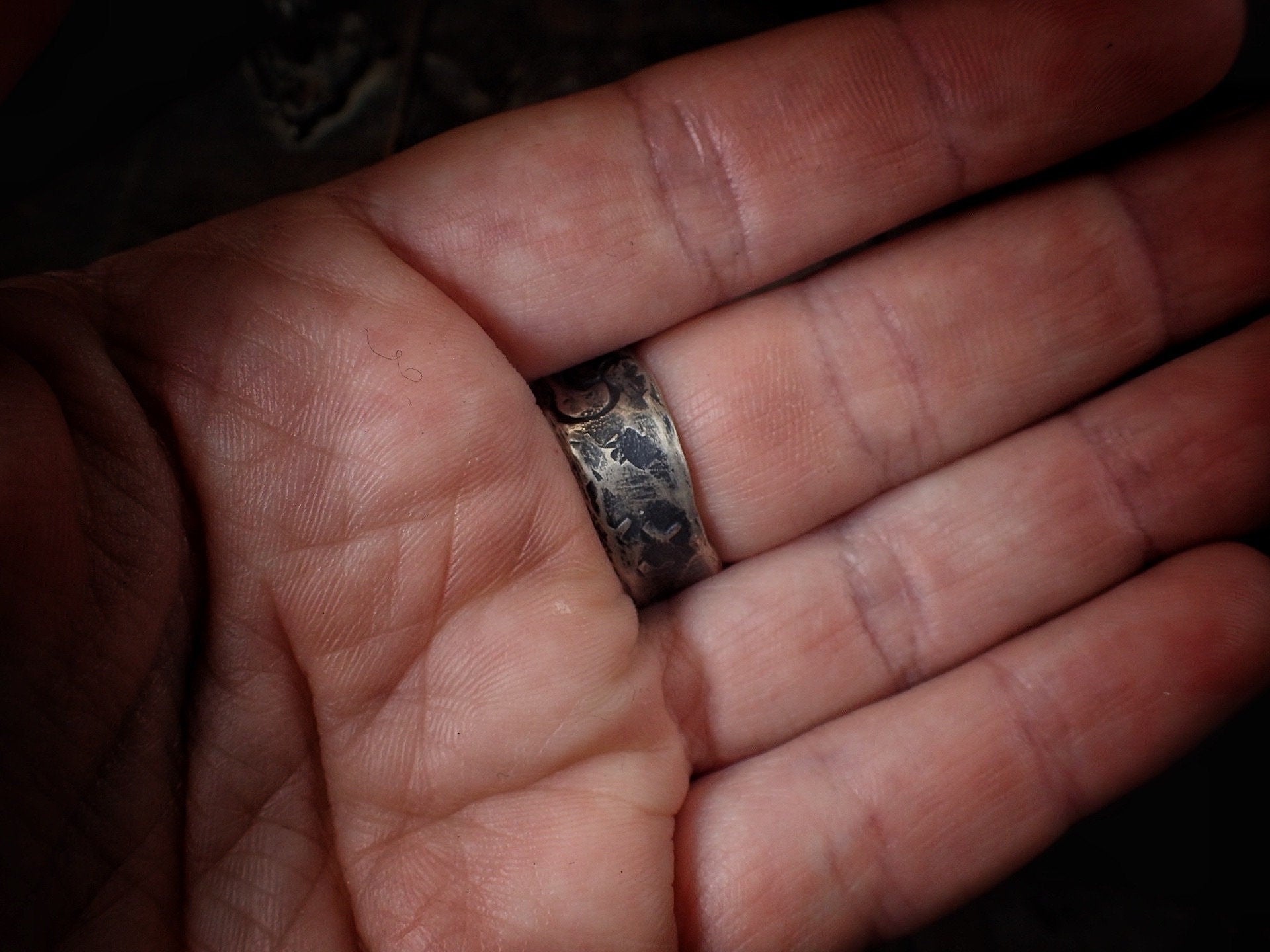 Opalised Wood Fossil in Piratey Sunken Shipwreck Textured Silver Ring ~ Band US Size 8.5