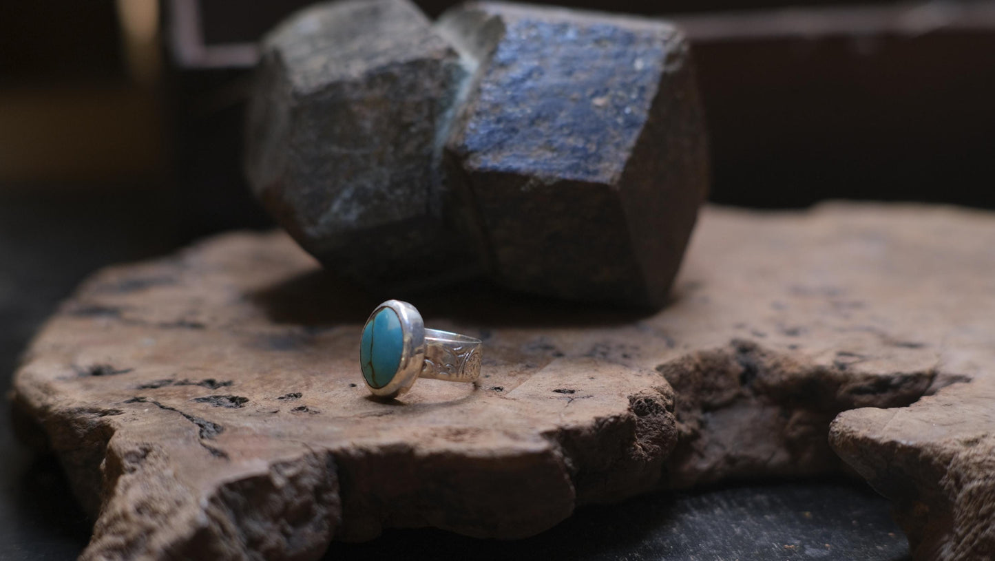 Lively blue natural turquoise ring set in sterling silver